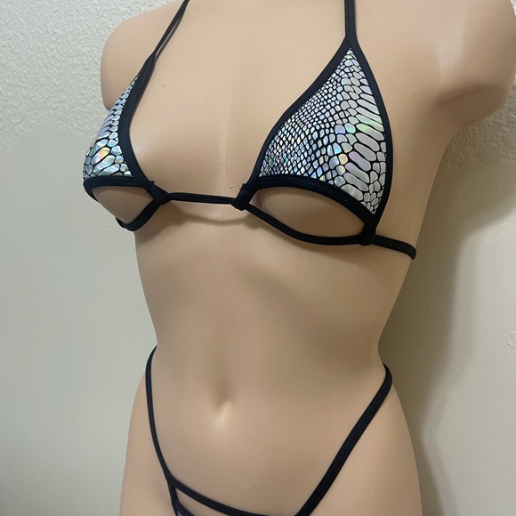 Exotic Wear- Rave Wear- Festival Wear “Skyla” - Picture 2 of 7